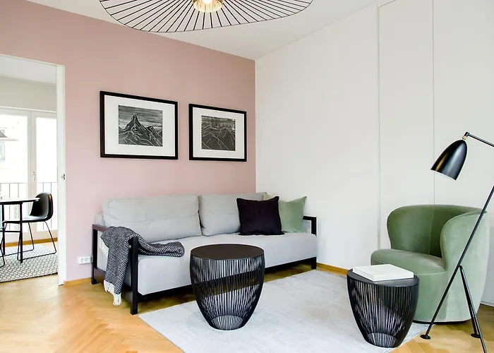 August The Boardinghouse Apartment Hamburg